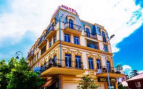 Отель Black Sea Star Batumi